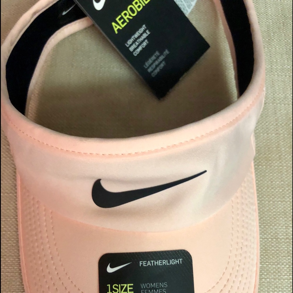 Nike Visor